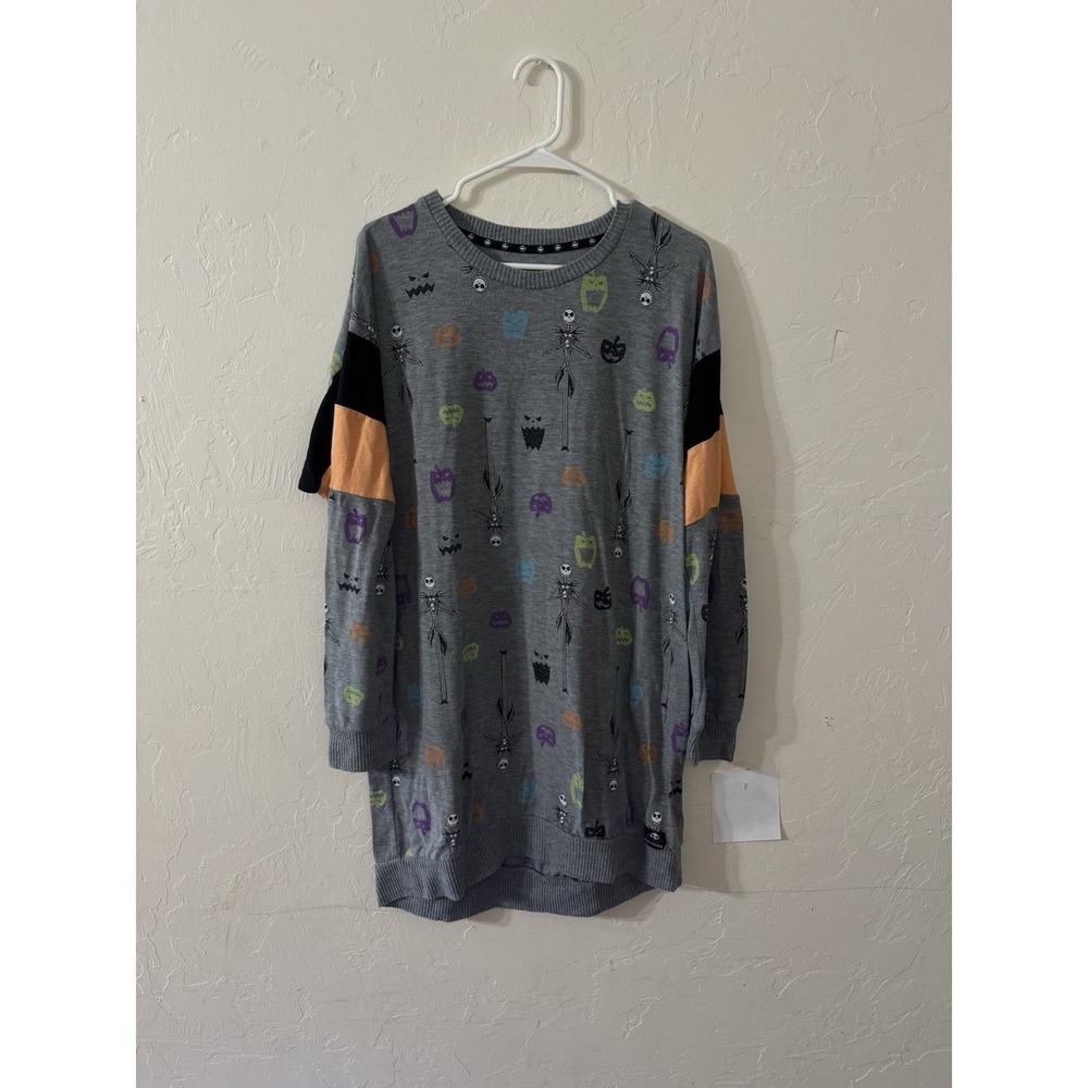 Disney Nightmare Before Christmas Women's Sweater L Halloween Gray Tunic